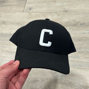 Cuts SnapBack hat black